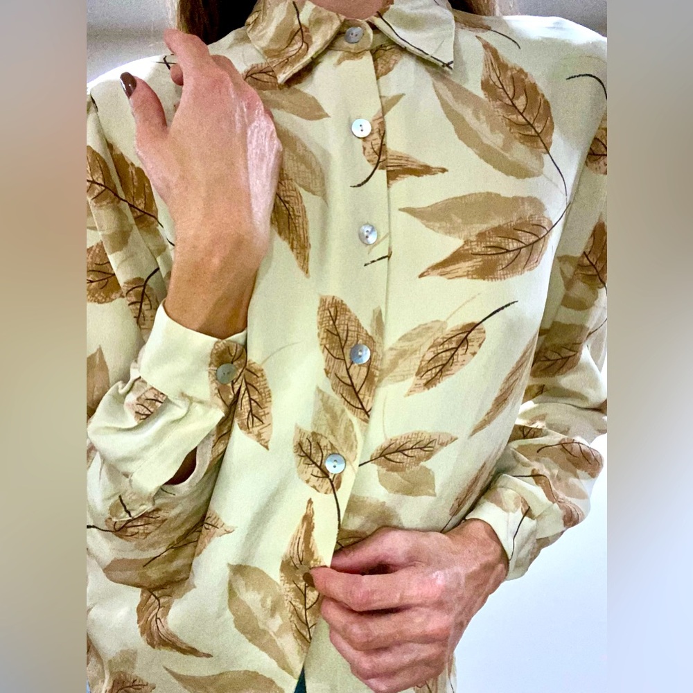 Grace Chemise 100% Silk Vintage Blouse with Gorgeous Buttons
